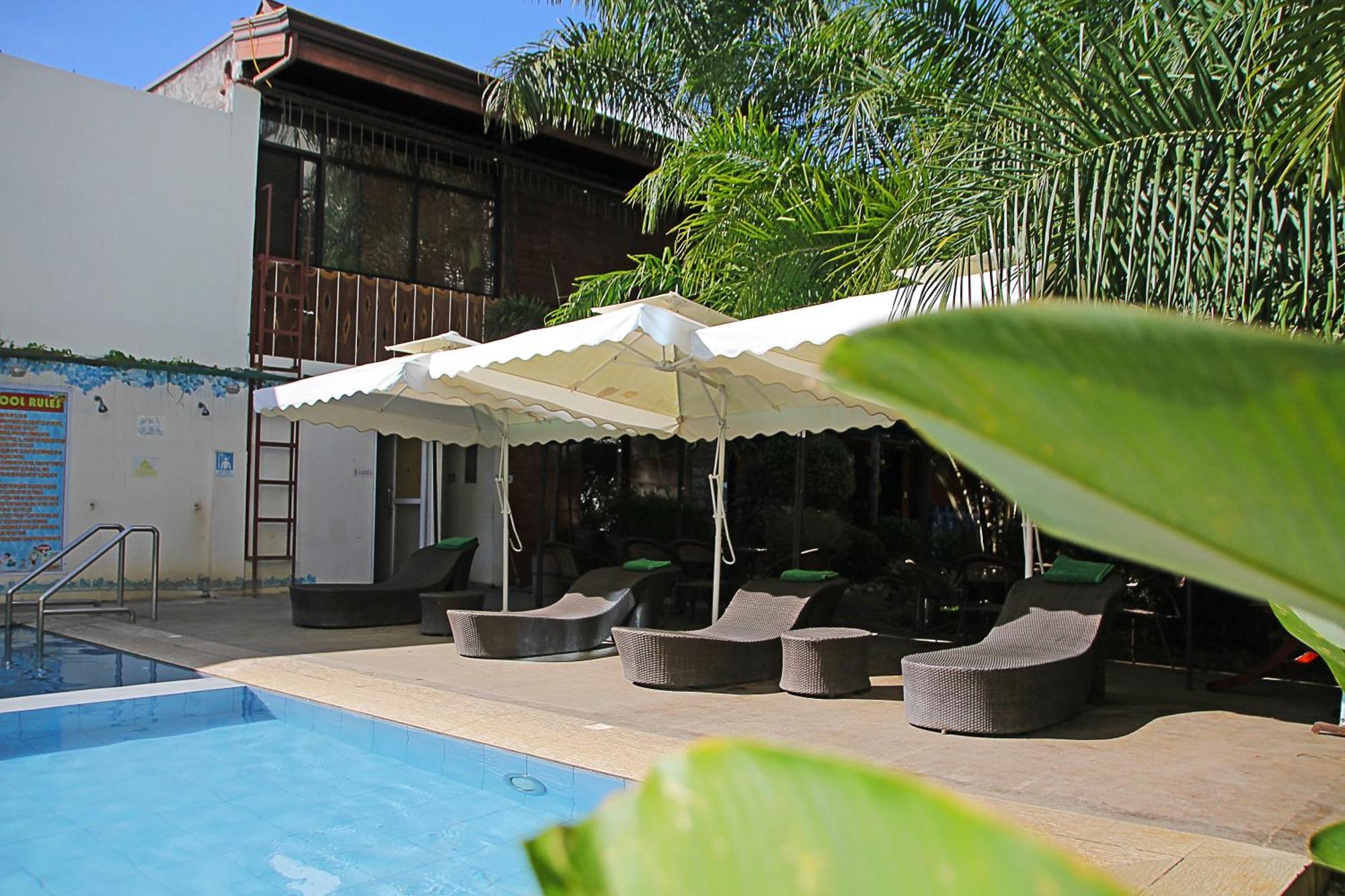 Palawan Uno Hotel Puerto Princesa Exterior foto